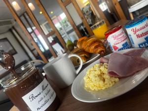 Φαγητό σε αυτό το ξενοδοχείο ή κάπου εκεί κοντά