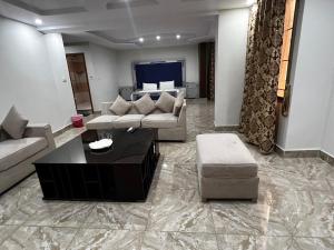 Istumisnurk majutusasutuses Royal Blue Hotel