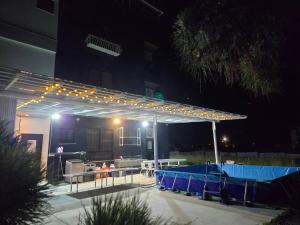 Bassein majutusasutuses A good place for migratory birds või selle lähedal