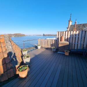 Naturlandskabet i nærheden af lejligheden