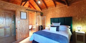 Postel nebo postele na pokoji v ubytování 7 on Kloof