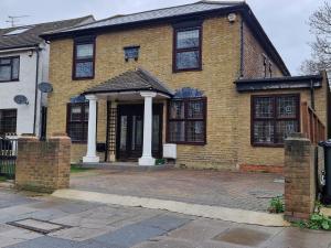 Budova, kde se prázdninový dům nachází