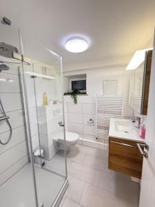 Phòng tắm tại Ruhiges Apartment nähe Lübeck - Ostsee