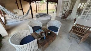 Khu vực ghế ngồi tại Casa Loboa individual perto do centro