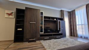 TV/trung tâm giải trí tại Queen Elizabeth Apartment