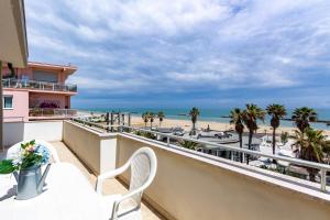 Cảnh biển hoặc tầm nhìn ra biển từ căn hộ