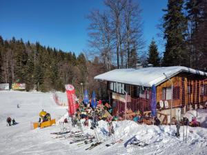 Finish Line Guest House om vinteren