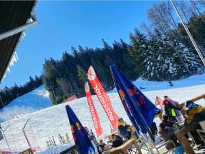 Gæster der bor på Finish Line Guest House + 44 billeder