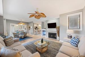 TV/trung tâm giải trí tại TP4937: 4937 Turtle Point