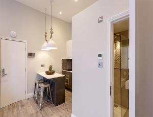 Billede fra billedgalleriet på Stunning ground floor studio 5 min to tube i London