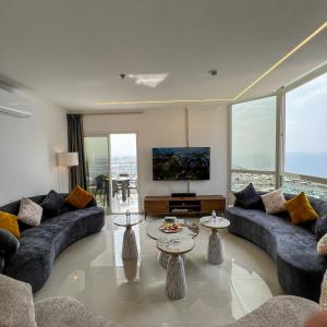 Et opholdsområde på Sea View Villa فيلا إطلالة بحرية