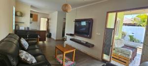 TV/trung tâm giải trí tại GREEN House