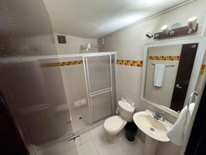 Koupelna v ubytování D'Acosta Hotel Belencito