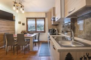 Billede fra billedgalleriet på Bormio 5 min - Casa Simona with Wifi and FreePark i Valdisotto