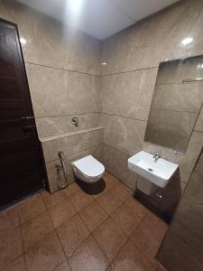 Koupelna v ubytování Yacht Residency Kumbla