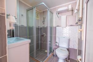 Et badeværelse på Apple Mansion