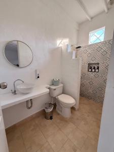 Ένα μπάνιο στο Cabaña Doradal MILOS