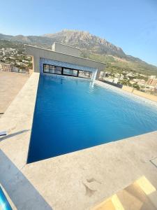 Swimmingpoolen hos eller tæt på Apartment Hrubosovic Dobra voda