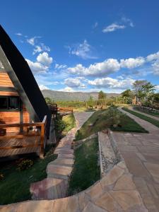 Příroda nedaleko prázdninového domu + 60 fotografií