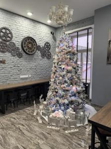 Φωτογραφία από το άλμπουμ του Residence IRON CUBE στο Κάρλοβι Βάρι