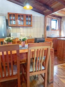 Kuchyň nebo kuchyňský kout v ubytování Refugio araucano - Lican Ray