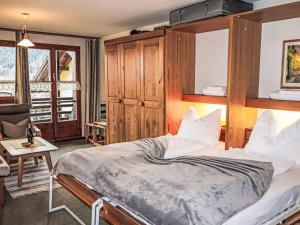 Postel nebo postele na pokoji v ubytování Apartment Aragon M86 by Interhome