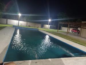 Swimmingpoolen hos eller tæt på Mi Bonita 1