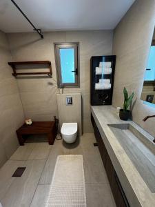 Koupelna v ubytování פנטהואז אלגריה - Adults only