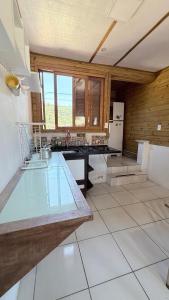 Et badeværelse på Hospedaria Oceania