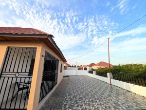 Budova, kde se prázdninový dům nachází