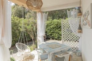 En have udenfor Casa Acquamarina by ElbaSummer