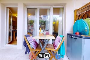 Afbeelding uit fotogalerij van Appartement T2 exceptionnel avec Terrasse in Drancy