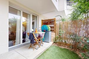 Afbeelding uit fotogalerij van Appartement T2 exceptionnel avec Terrasse in Drancy