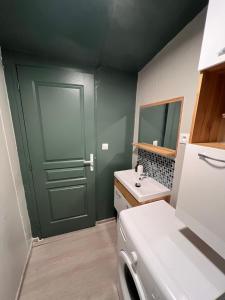 Billede fra billedgalleriet på Petite maison avec piscine le chêne vert i Gargas + 3 billeder