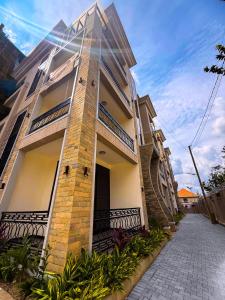 Το κτήριο όπου στεγάζεται  το διαμέρισμα +44 φωτογραφίες