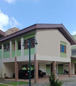 Bygningen som lejlighedshotellet ligger i