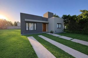 Zahrada ubytování Casa con pileta en Funes