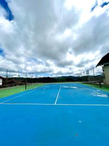 Tennis- og/eller squashfaciliteter på Pousada dos Esquilos eller i nærheden + 59 billeder