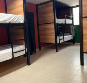 Ένα ή περισσότερα κρεβάτια σε δωμάτιο στο Bohemia Boutique Hostel