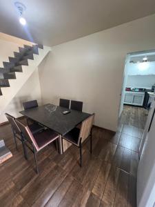 Køkken eller tekøkken på Quarto casal Com mais 1 cama solteiro 2 andar FT