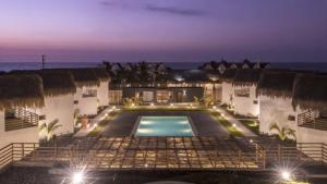 Bazén v ubytování Paradise en vichayito III nebo v jeho okolí