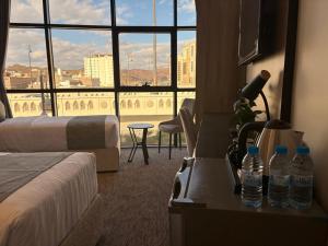 En generel udsigt til bjerge eller udsigt til bjerge taget fra lejlighedshotellet