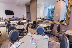 Televiisor ja/või meelelahutuskeskus majutusasutuses GHL Collection 93