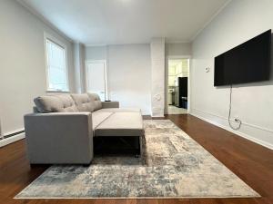 Φωτογραφία από το άλμπουμ του Soothing 1BR Retreat with AC in Charming Trenton σε Τρέντον