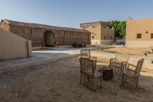 Ảnh trong thư viện ảnh của Sand Gate Camp Hotel ở Qasr Al Farafirah +20 ảnh