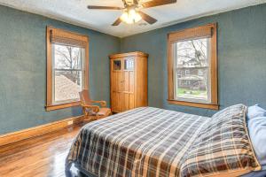 Postel nebo postele na pokoji v ubytování Walk to Marshall University Home with Private Yard!