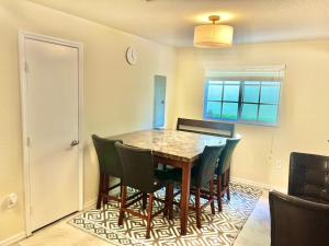 Billede fra billedgalleriet på Lux Queen En-suite Wynwood - Miami i Miami