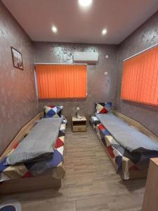 Billede fra billedgalleriet på Квартири ЦЕНТРАЛ i Dolna Mitropoliya