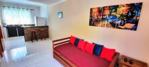 Χώρος καθιστικού στο Happiness Paraty com Passeio de Barco incluso