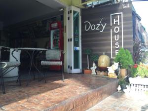 Gallery image of Dozy House in Chiang Mai
